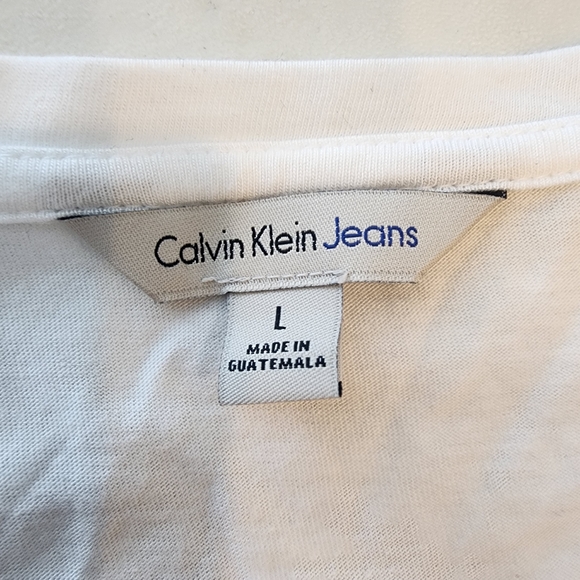 Calvin Klein, NWTO, Women's  white t-shirt. Size Large. - Picture 13 of 16